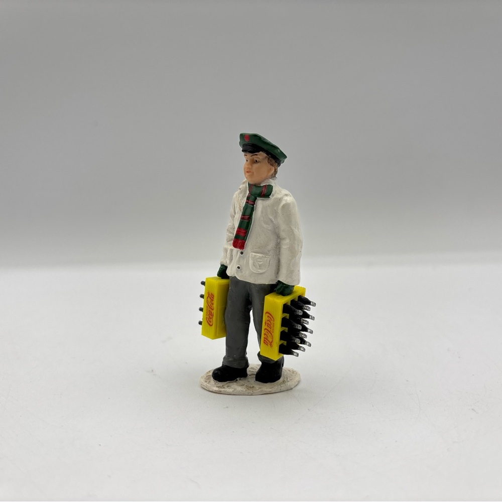 Coca-Cola Town‎ Square Accessories 1992 Vintage “Gil” The Grocer Item # 7970 EUC